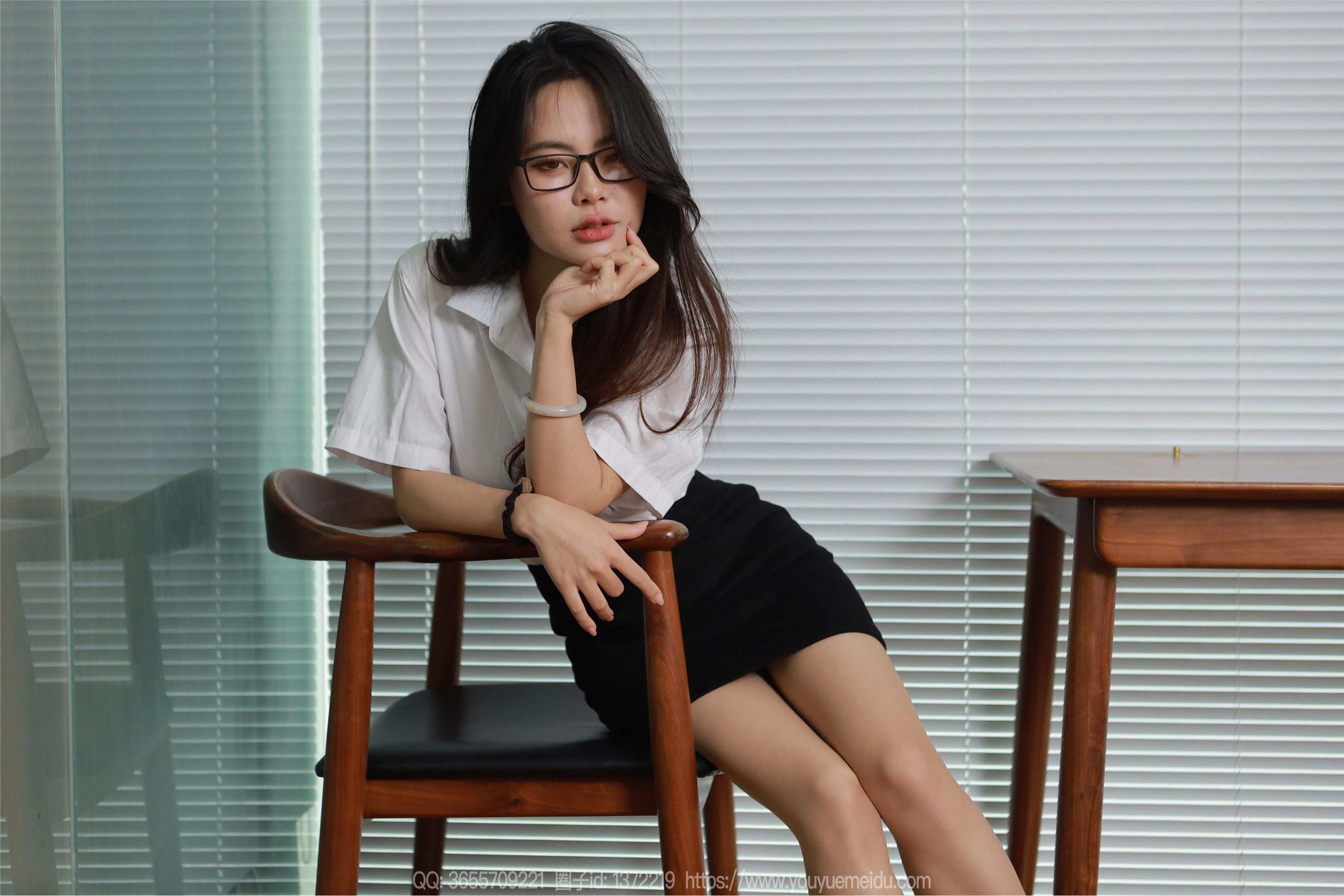 IESS异思趣向  2024.02.19 丝享家 1668 兔兔《椅子男友》